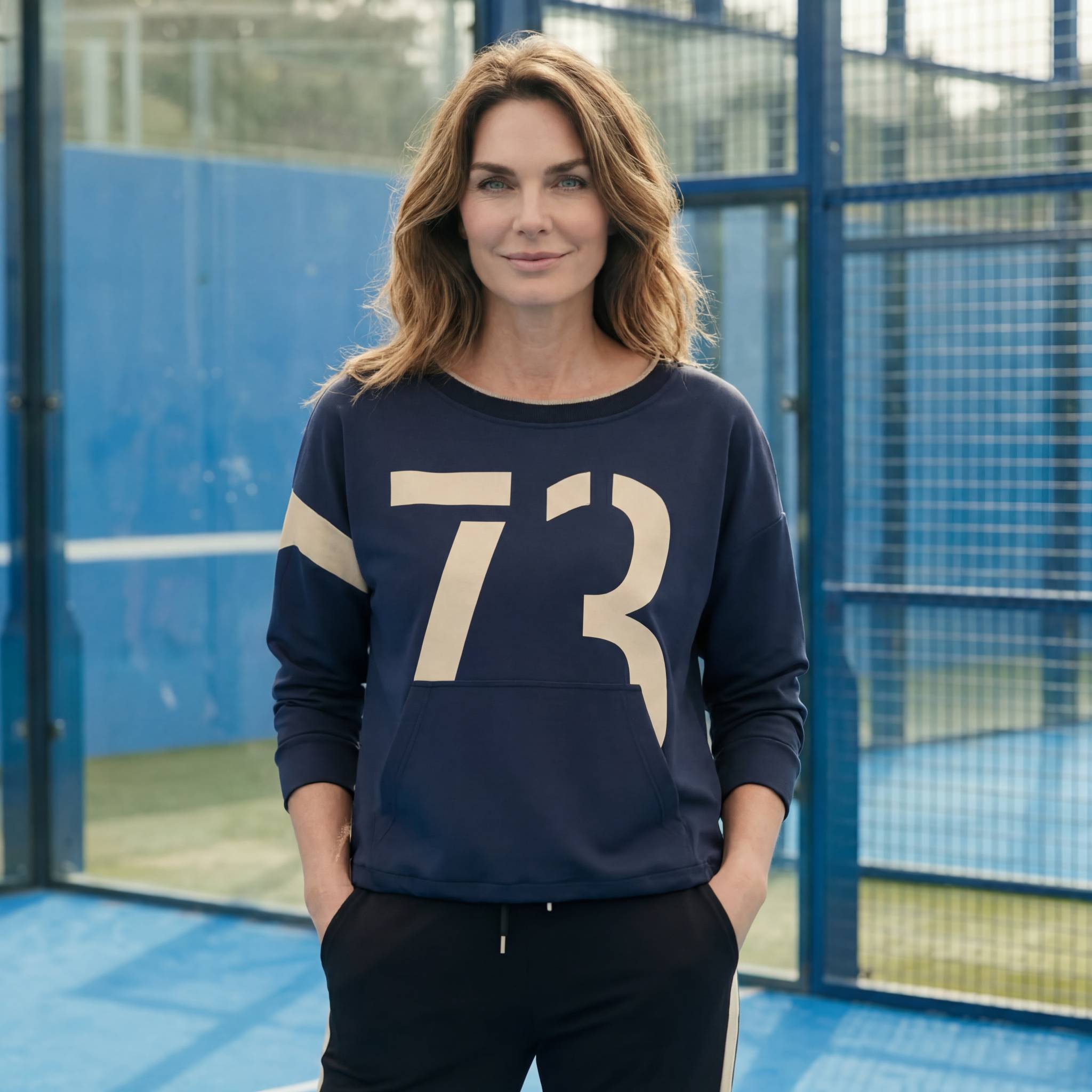 Golden Varsity Sweat – Black/champagne - Padel73